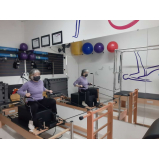 Aula de Pilates para Idosos Aula de Pilates para Idosos