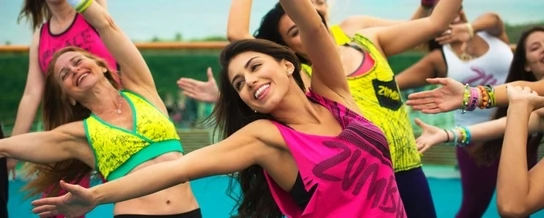 aula zumba aeróbica